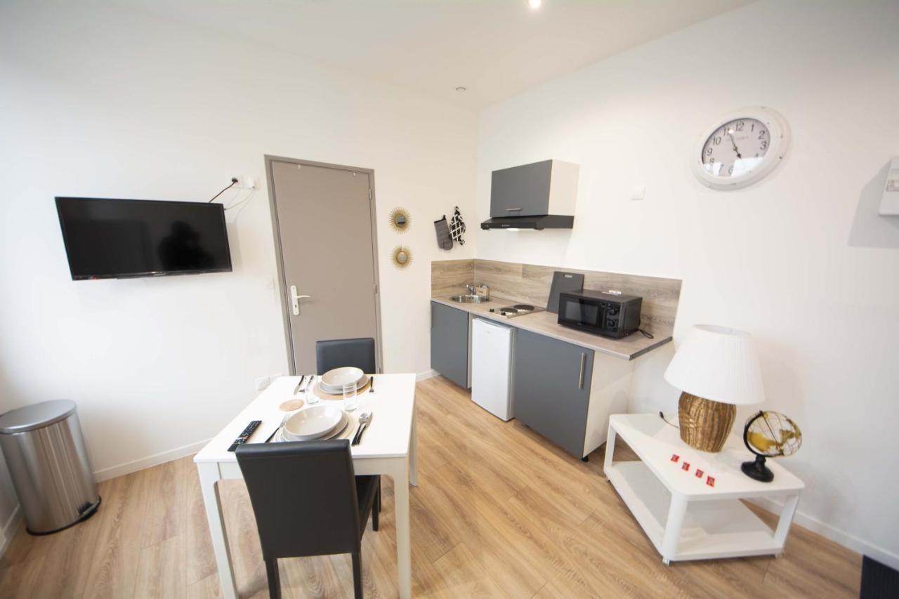 Mahora - Charmant Studio Home Staging Au Centre-Ville แซ็ง-ก็องแต็ง ภายนอก รูปภาพ